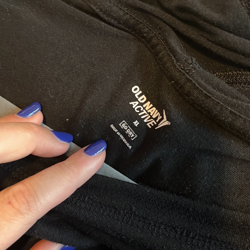 Activewear - Picture 6 of 6